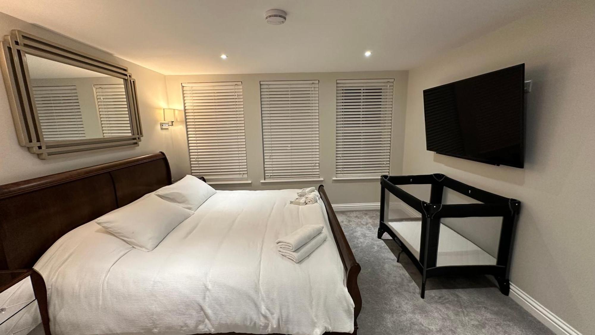 Harper Luxe Serviced Apartments Dunstable Extérieur photo