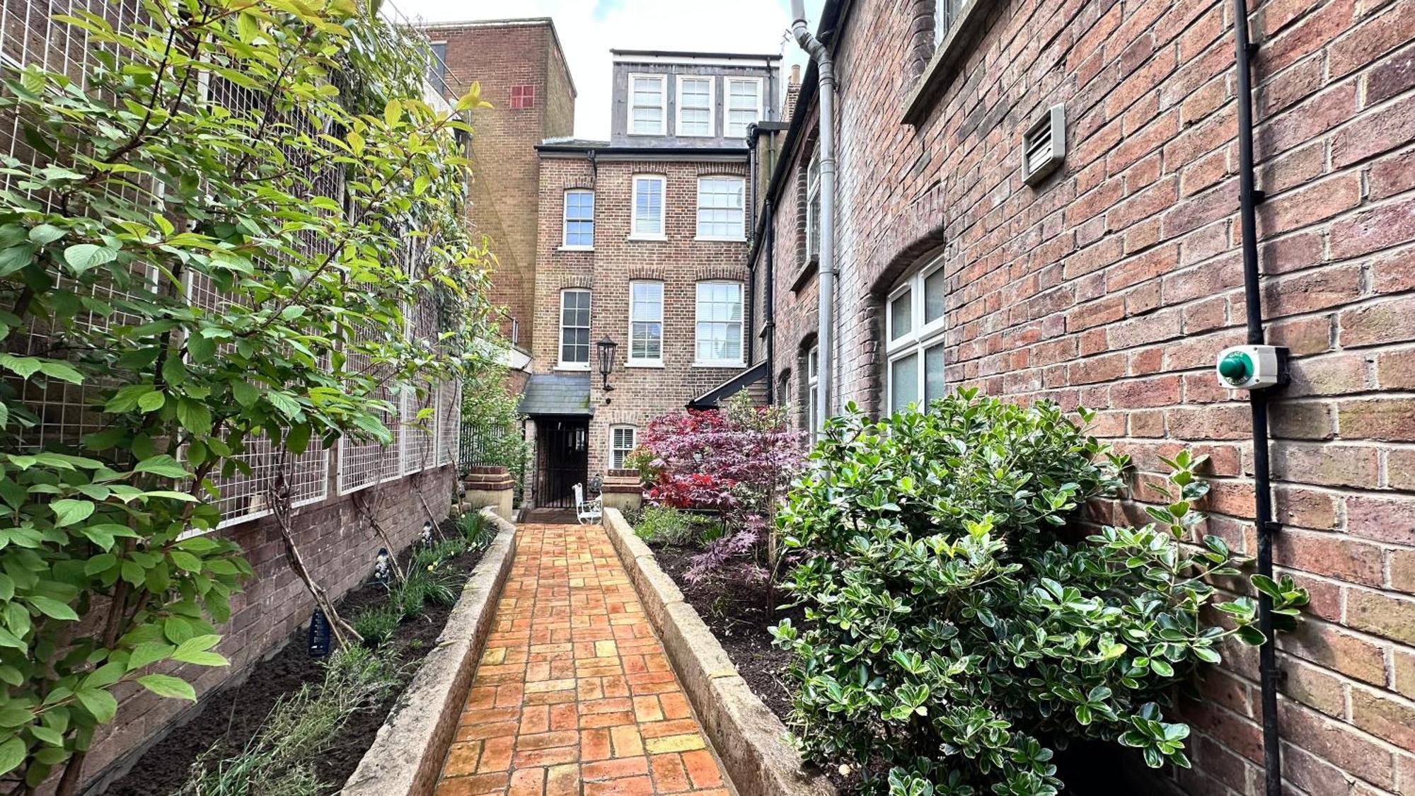 Harper Luxe Serviced Apartments Dunstable Extérieur photo